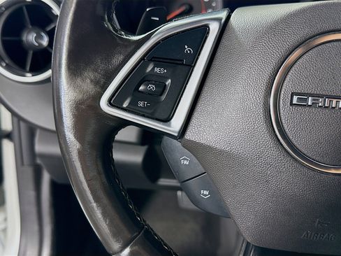 Used 2020 Chevrolet Camaro LT image 14