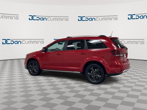 Used 2020 Dodge Journey Crossroad image 6