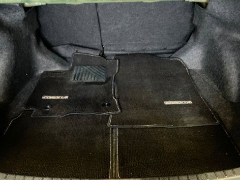 Used 2018 Toyota Corolla LE image 8