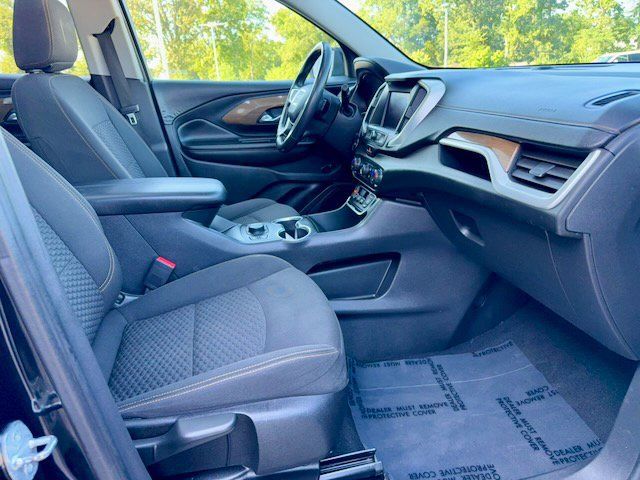 Used 2021 GMC Terrain SLE w/ Driver Convenience Package FWD image 8