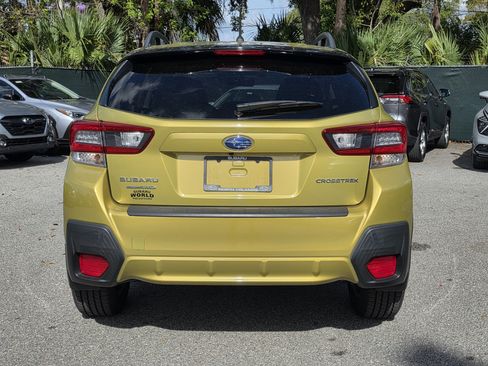 Certified 2023 Subaru Crosstrek 2.0i image 3