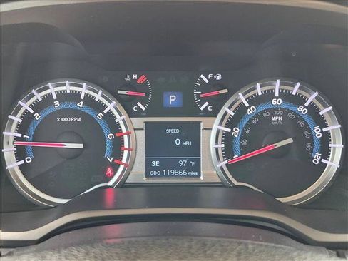 Used 2016 Toyota 4Runner Trail AWD/4WD image 9
