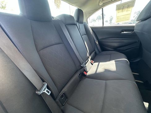Used 2020 Toyota Corolla LE image 13