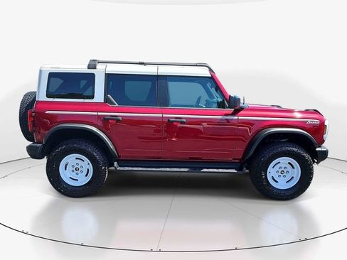 Certified 2025 Ford Bronco Heritage Edition AWD/4WD image 3
