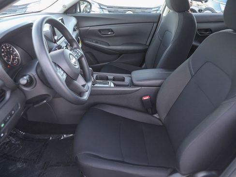 Certified 2025 Nissan Sentra S image 15