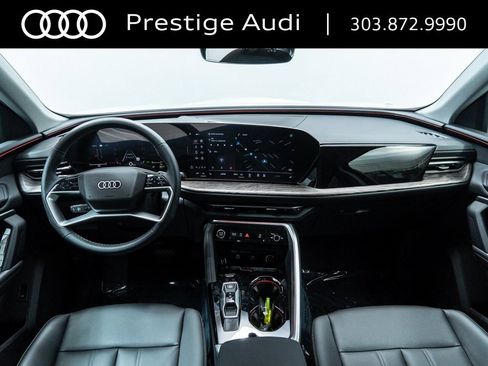 Used 2025 Audi Q5 Premium w/ Convenience Package image 19