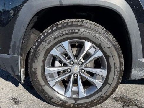 Used 2026 Chevrolet Equinox LT w/ Convenience Package II AWD/4WD image 13
