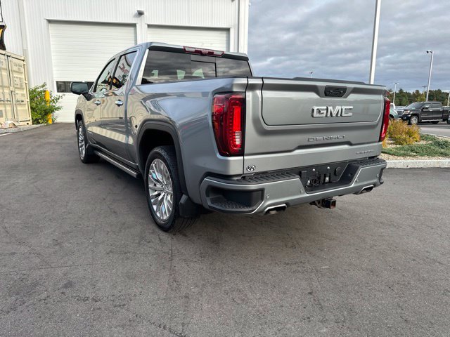 Used 2023 GMC Sierra 1500 Denali w/ Technology Package AWD/4WD image 3