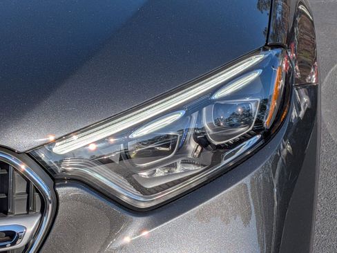 Used 2026 Mercedes-Benz GLC 300 4MATIC image 6