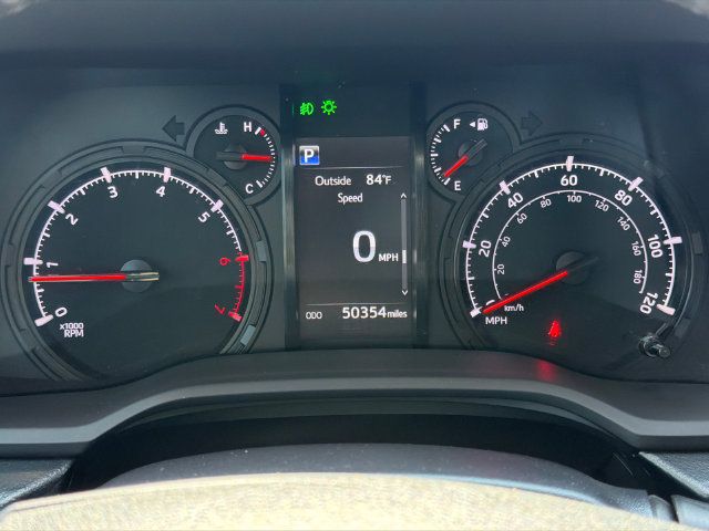 Used 2021 Toyota 4Runner SR5 Premium w/ Moonroof Package AWD/4WD image 33