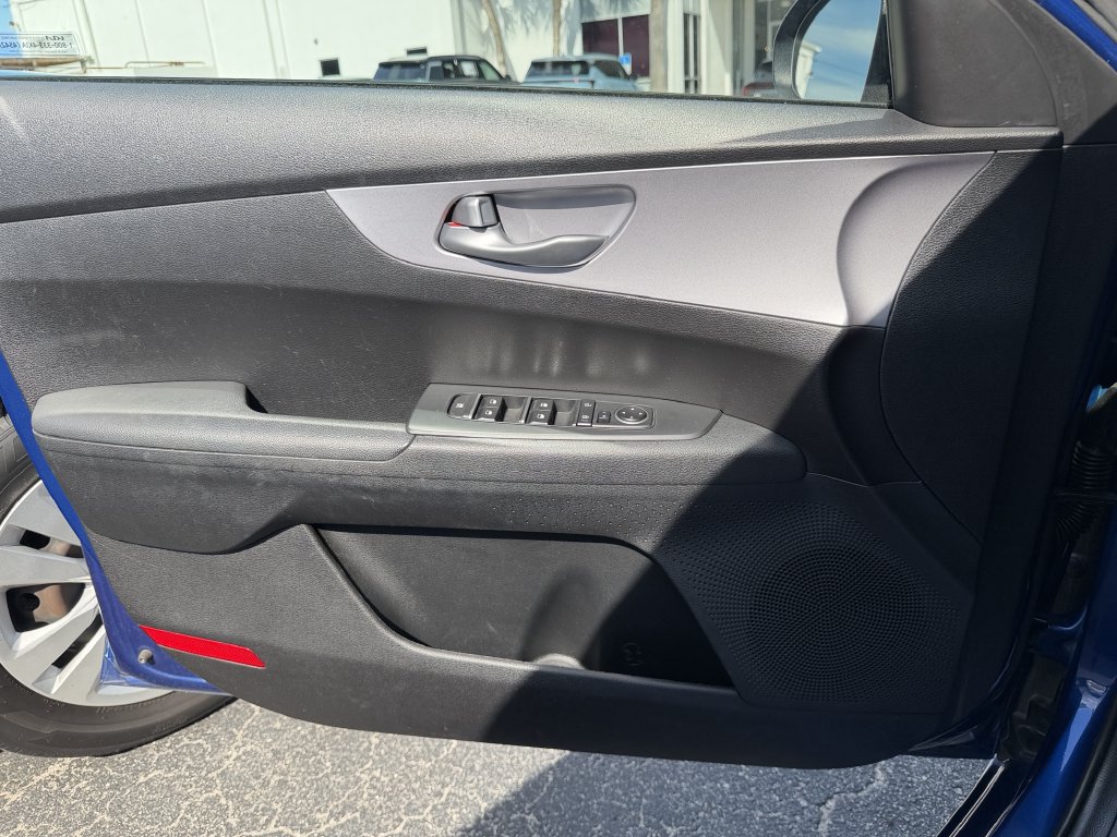 Certified 2024 Kia Forte LXS FWD image 23