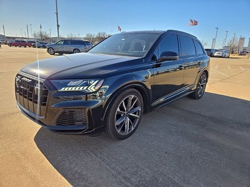 Used 2023 Audi SQ7 Prestige image 1