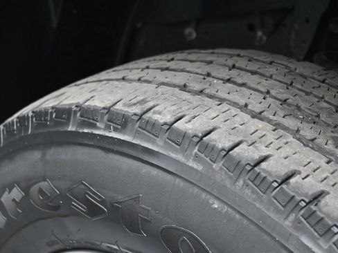 Used 2024 RAM 2500 Big Horn AWD/4WD image 25