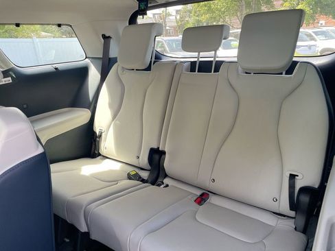 New 2026 Kia Carnival SX w/ SX Dark Edition Package image 50