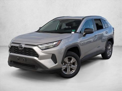 Used 2025 Toyota RAV4 LE image 1