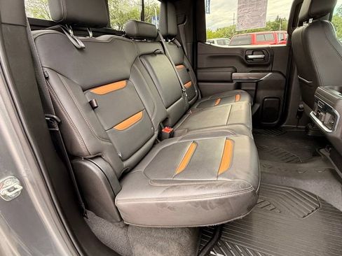 Used 2020 GMC Sierra 1500 AT4 w/ AT4 Premium Package AWD/4WD image 18