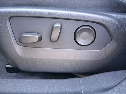 Used 2021 Buick Envision Preferred FWD image 13