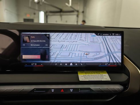 Used 2025 BMW X3 xDrive30i w/ Convenience Package image 15