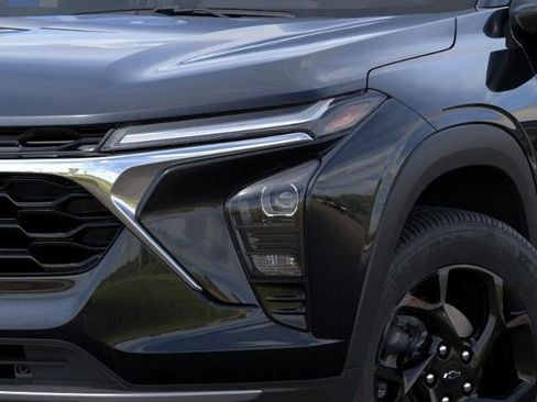 New 2026 Chevrolet Trax LT image 10