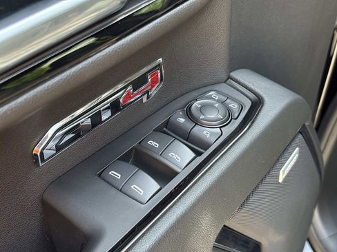 Used 2024 GMC Sierra 1500 AT4 w/ Technology Package image 14