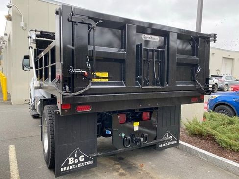 New 2026 Ford F650 2WD Regular Cab Super Duty image 5