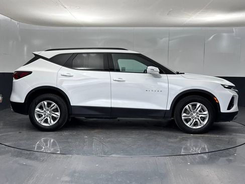 Used 2021 Chevrolet Blazer LT w/ Sound & Technology Package image 2