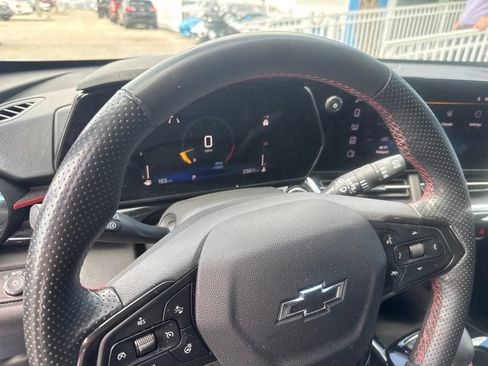 Used 2024 Chevrolet Trax RS w/ Driver Confidence Package FWD image 21