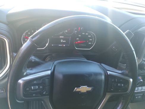 Used 2021 Chevrolet Silverado 1500 LT image 11