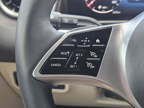 Certified 2026 Mercedes-Benz GLB 250 image 20
