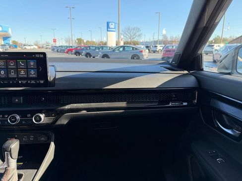 Used 2024 Honda CR-V Sport Touring image 26