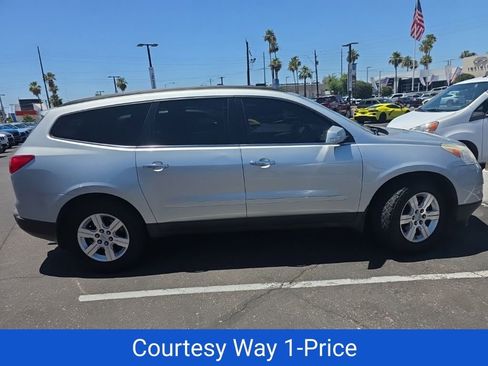 Used 2012 Chevrolet Traverse LT AWD/4WD image 5