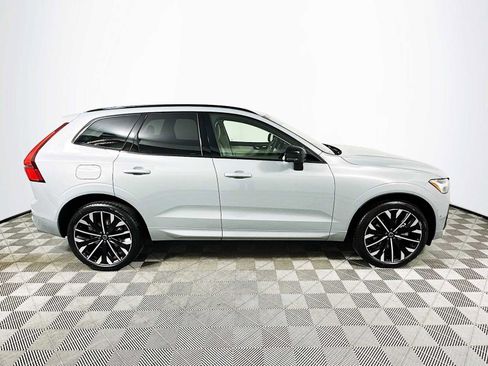 New 2026 Volvo XC60 B5 Ultra w/ Climate Package image 8