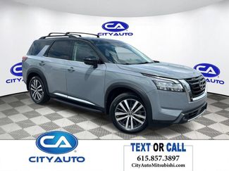Used 2022 Nissan Pathfinder Platinum w/ Lighting Package (N93) AWD/4WD video 1