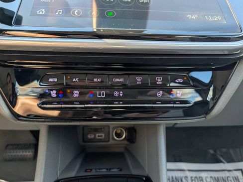 Used 2023 Chevrolet Bolt EUV Premier w/ Sun & Sound Package FWD image 24