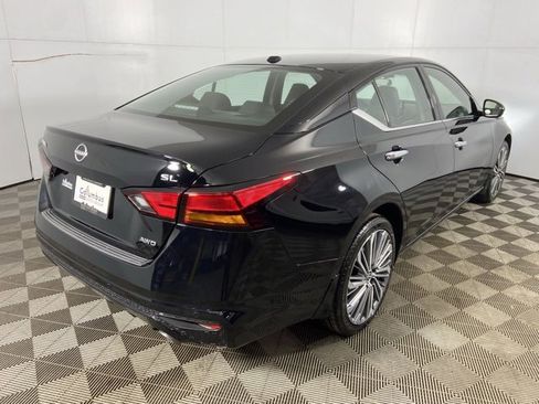 Used 2024 Nissan Altima 2.5 SL image 7