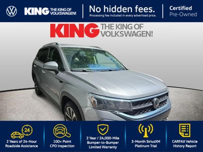 Certified 2022 Volkswagen Taos SE w/ Panoramic Sunroof Package