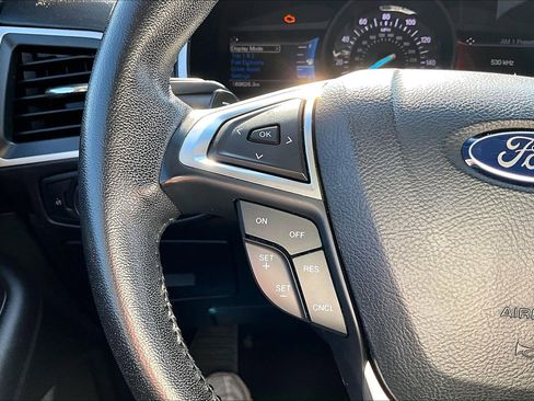 Used 2017 Ford Edge SEL w/ Equipment Group 201A image 22