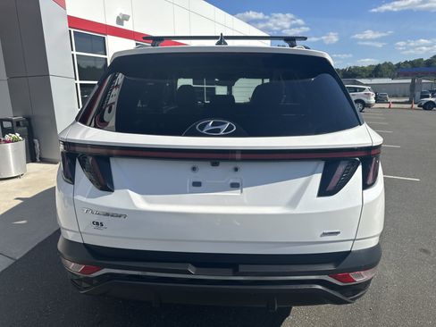Used 2024 Hyundai Tucson SEL w/ Convenience Package AWD/4WD image 8