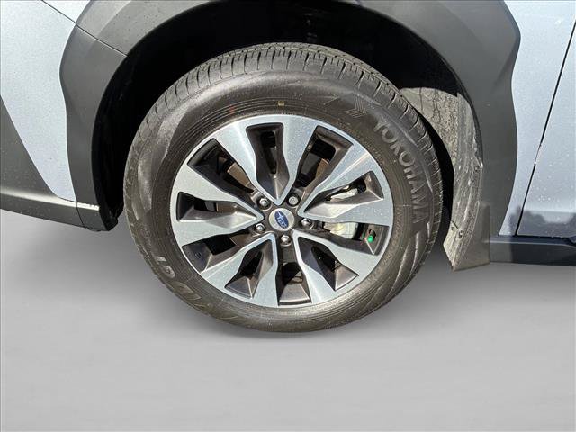 Used 2025 Subaru Outback Touring XT AWD/4WD image 9