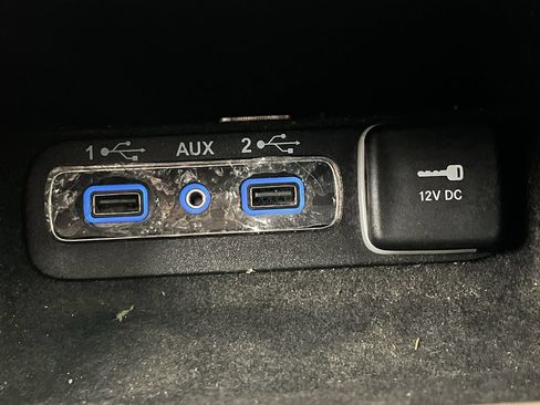 Used 2019 Jeep Grand Cherokee Altitude AWD/4WD image 23