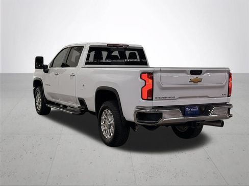 Used 2024 Chevrolet Silverado 3500 LTZ w/ LTZ Plus Package AWD/4WD image 13
