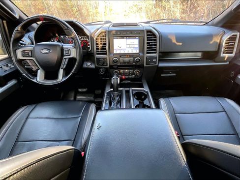 Used 2018 Ford F150 Raptor w/ Equipment Group 802A Luxury image 21