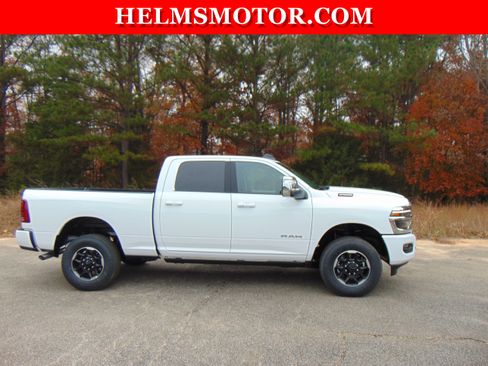 New 2026 RAM 2500 Laramie image 15