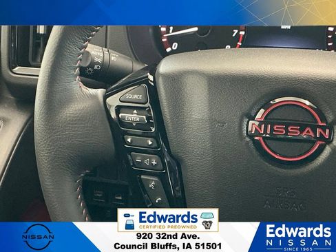 Used 2025 Nissan Frontier PRO-4X w/ Interior Protection Package AWD/4WD image 18
