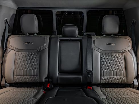 Used 2026 Ford F250 Platinum w/ Platinum Plus Package image 24