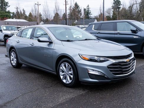 Used 2023 Chevrolet Malibu LT FWD image 1