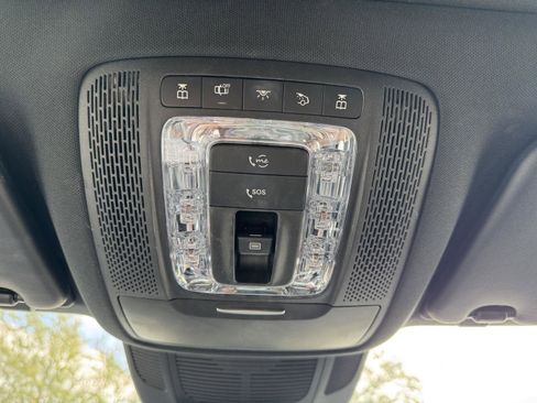 Used 2021 Mercedes-Benz GLE 450 GLE 450 image 13