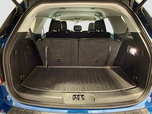 Used 2020 Ford Explorer XLT w/ Equipment Group 202A image 22