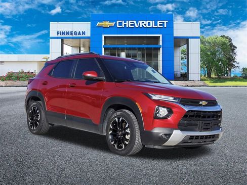 Used 2021 Chevrolet TrailBlazer LT w/ Convenience Package image 1