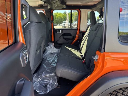 New 2026 Jeep Wrangler Unlimited Sport AWD/4WD image 18
